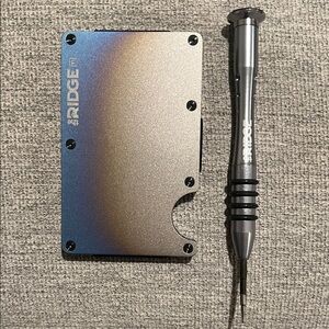 Ridge Gradient Money Clip